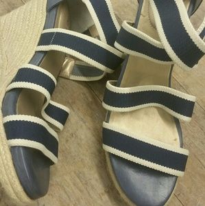 Me Too Joni Women’s Espadrille Wedge